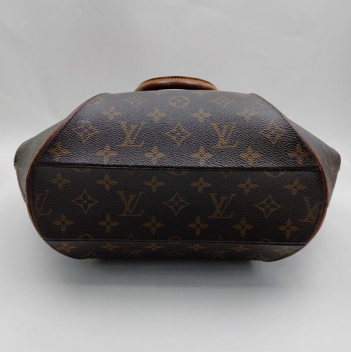 LOUIS VUITTON Ellipse Handbag