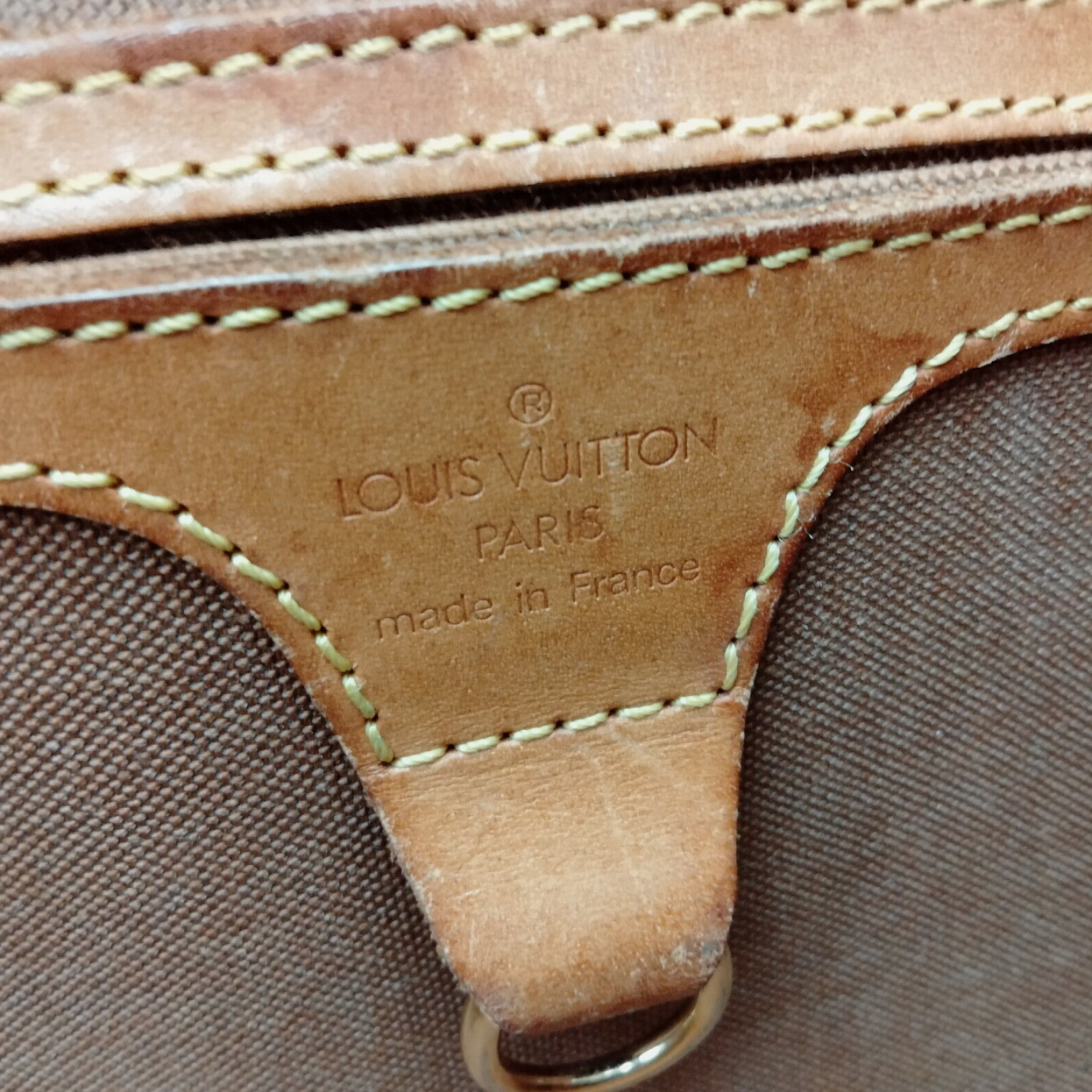 LOUIS VUITTON Ellipse Handbag