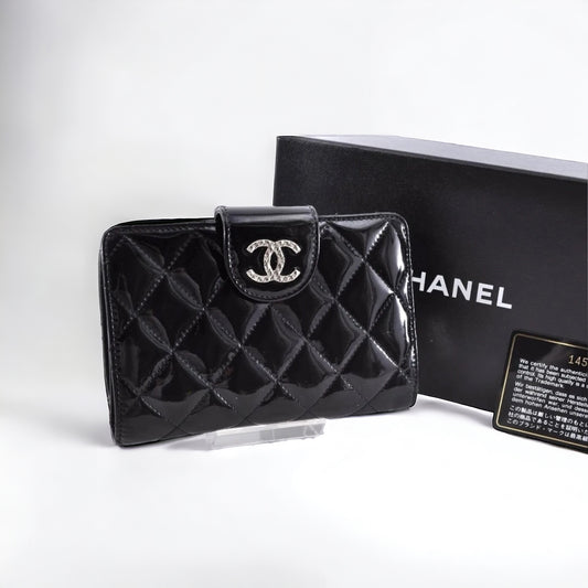 COCO CHANEL  Matelasse Shiny Mark Bi-Fold Wallet