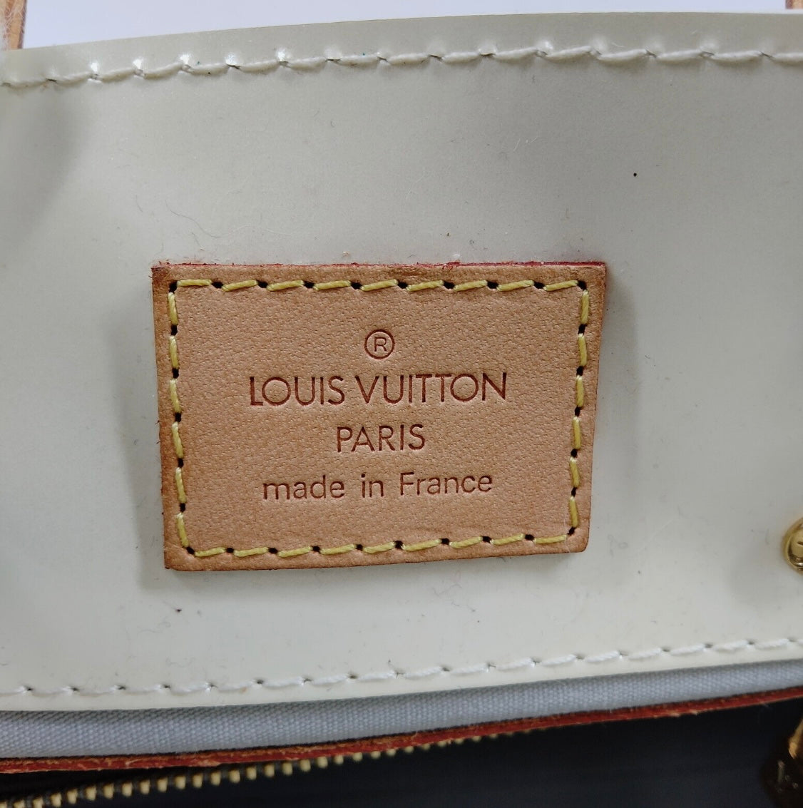 LOUIS VUITTON White Reade Hand Bag