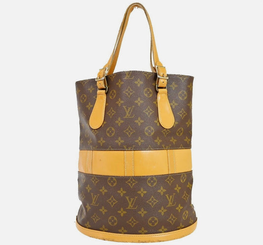 LOUIS VUITTON Bucket Shoulder Bag