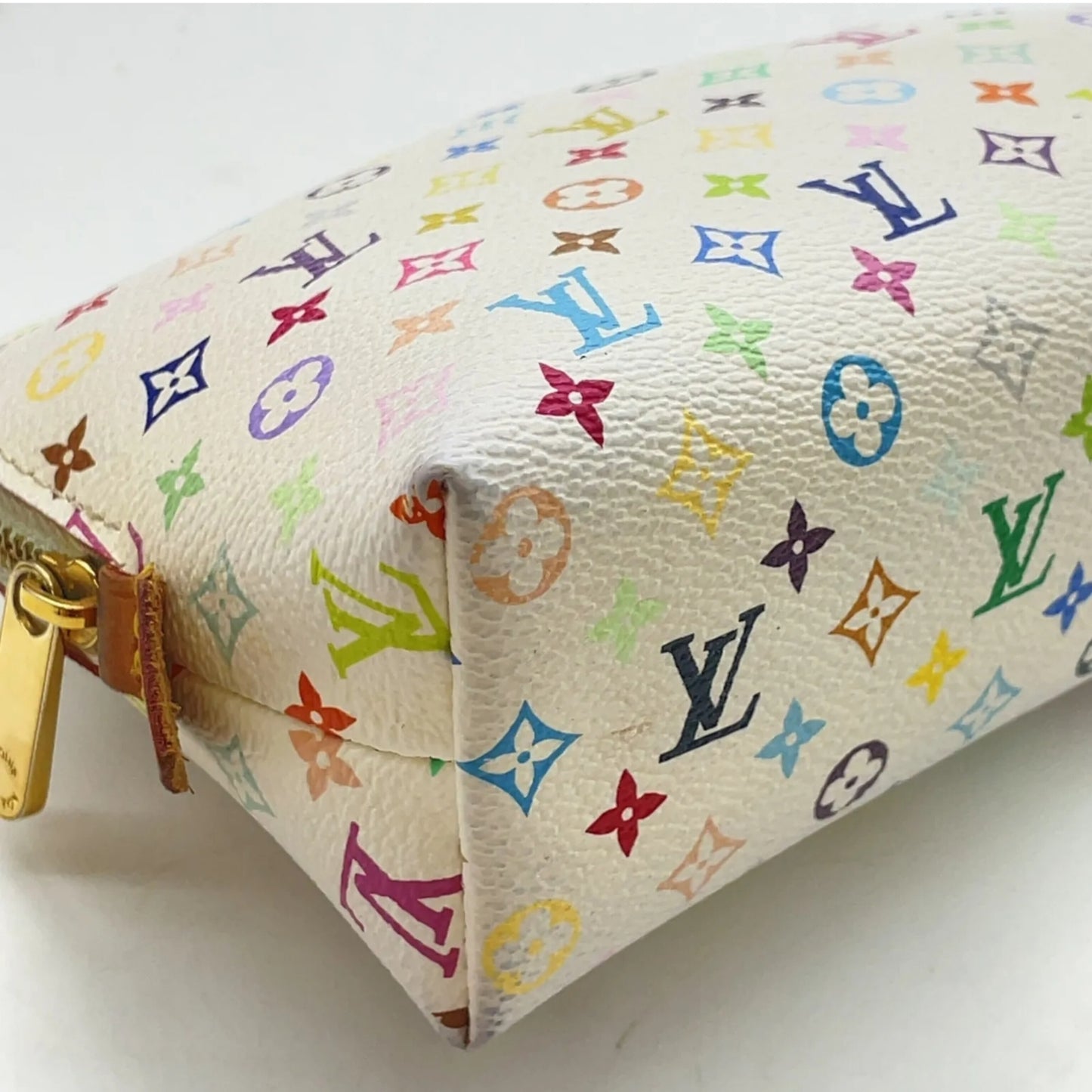 LOUIS VUITTON Monogram Multicolor Blanc Pouch